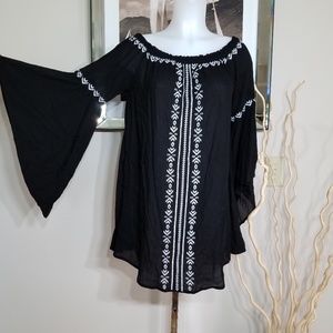 Off shoulder Black Dress Size Small